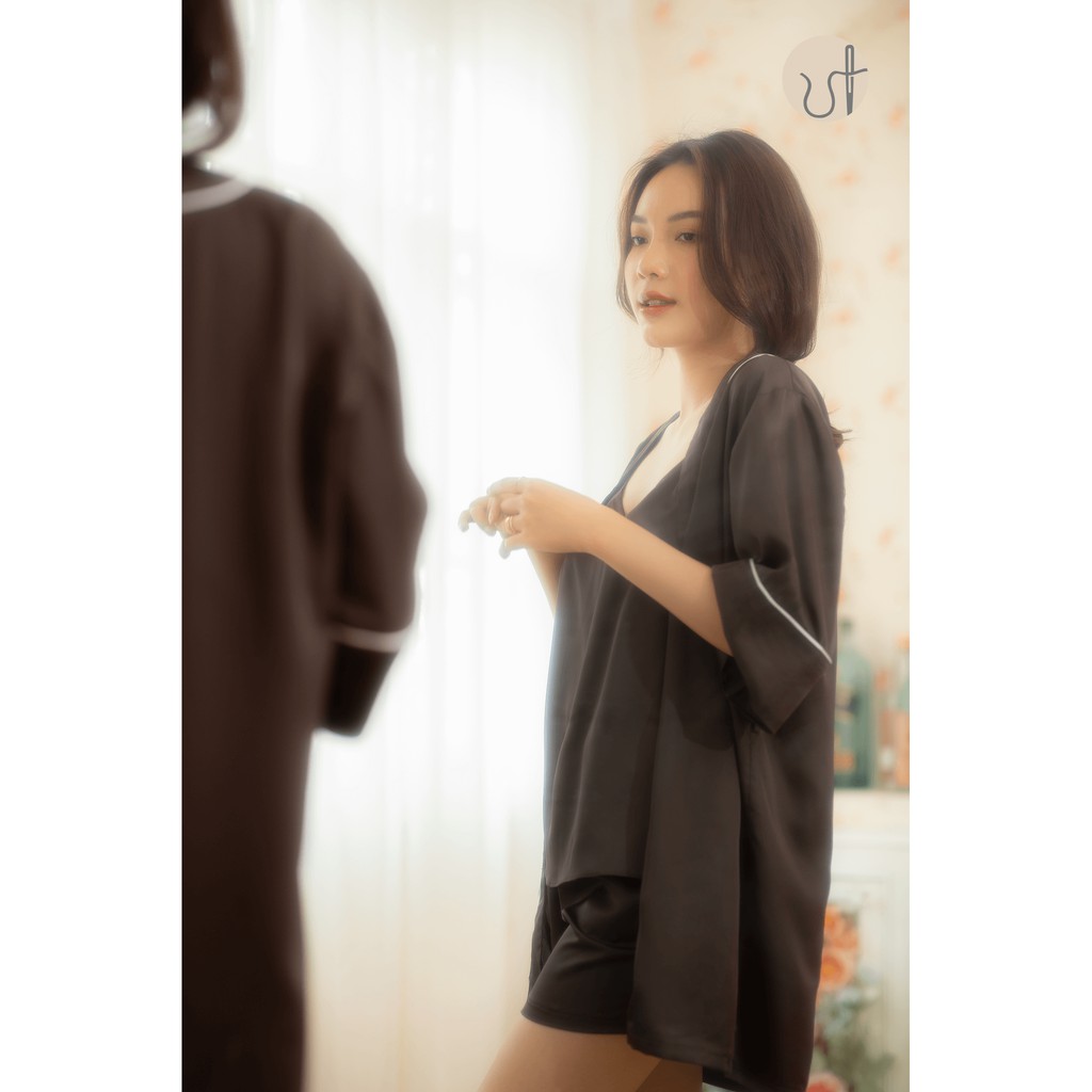 Bộ mặc nhà 2 dây nâu lụa đùi có áo choàng [Utan]