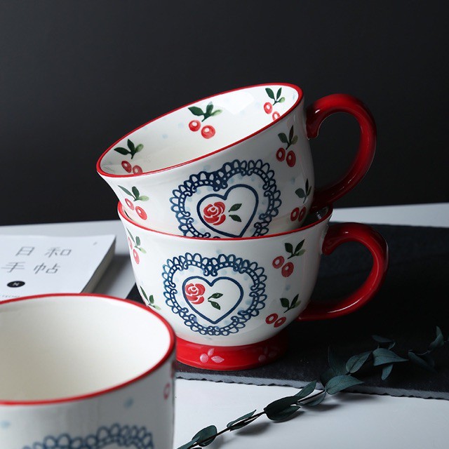 Cốc có quai cỡ lớn 450ml hoạ tiết cherry (dáng loe)