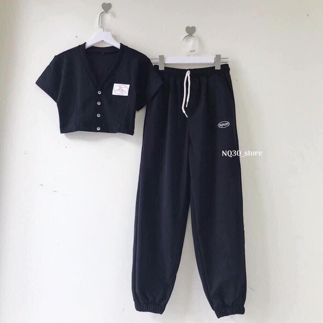 Áo Croptop Thêu Ô VBuông K&amp;A( Shop Bán Áo Croptop Đẹp)