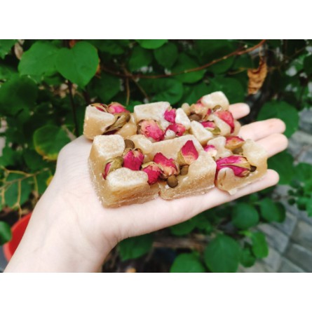 1 KÝTRÀ VIÊN HOA HỒNG ĐƯỜNG PHÈN_MẬT ONG, thảo mộc đẹp da chống lão hóa tốt cho sức khỏe