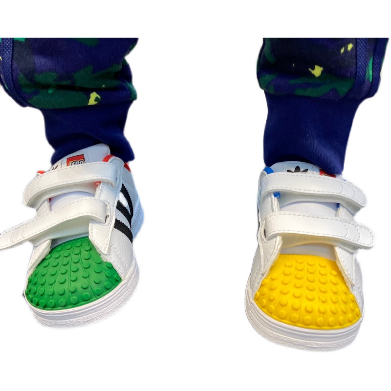 Giày Thể Thao Họa Tiết Cỏ Ba Lá LEGO SUPERSTAR 2022AD x Cho Bé 2022AD