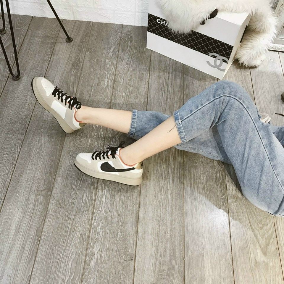 Giày thể thao basic