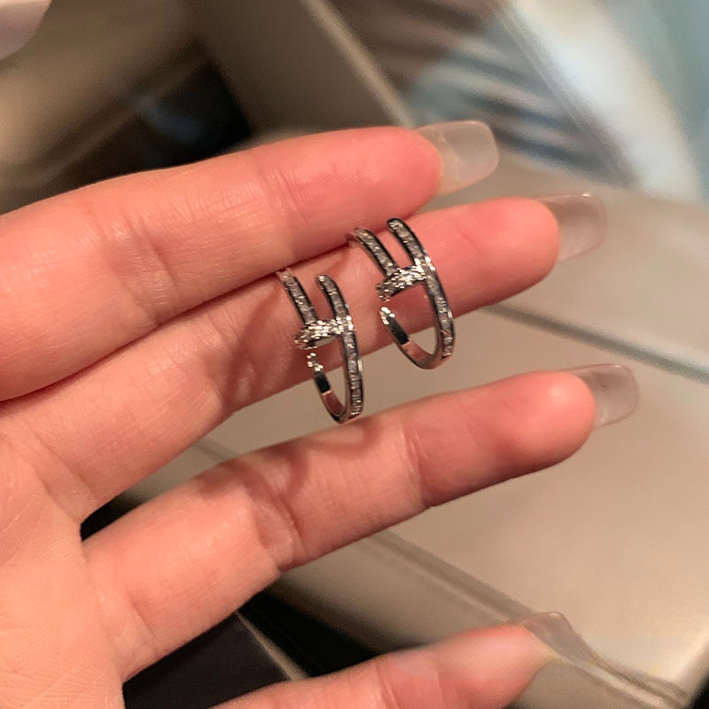 Khuyên Tai Đính Đá Kiểu Dáng Thanh Lịch Dành Cho Nữ