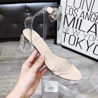 sandal quai trong