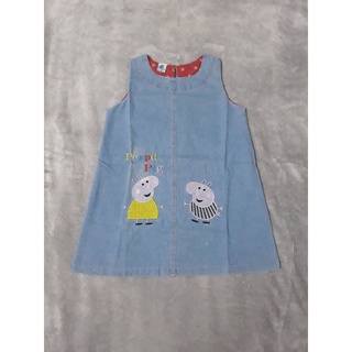Đầm jean bé gái thêu hình peppa pig