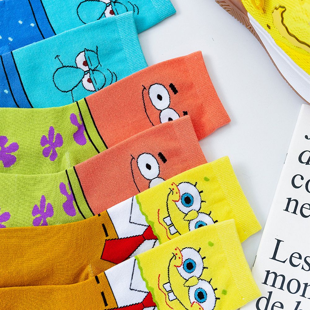 Đôi vớ cotton họa tiết hoạt hình thời trang sành điệu cho nữ