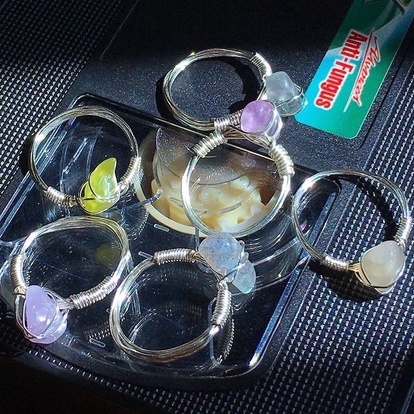 BIG SALE - Nhẫn đá handmade tự nhiên dây vàng đồng quấn tròn đan chéo