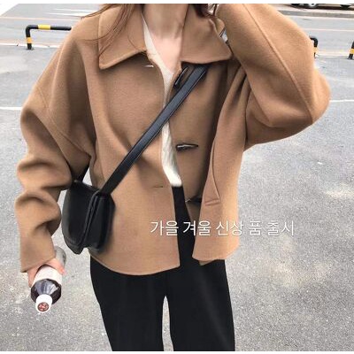 119584 - 8806 áo dạ cashmere dáng lửng có cổ khuy sừng | BigBuy360 - bigbuy360.vn