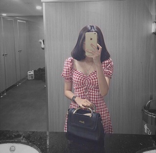 Đầm caro nhún ngực