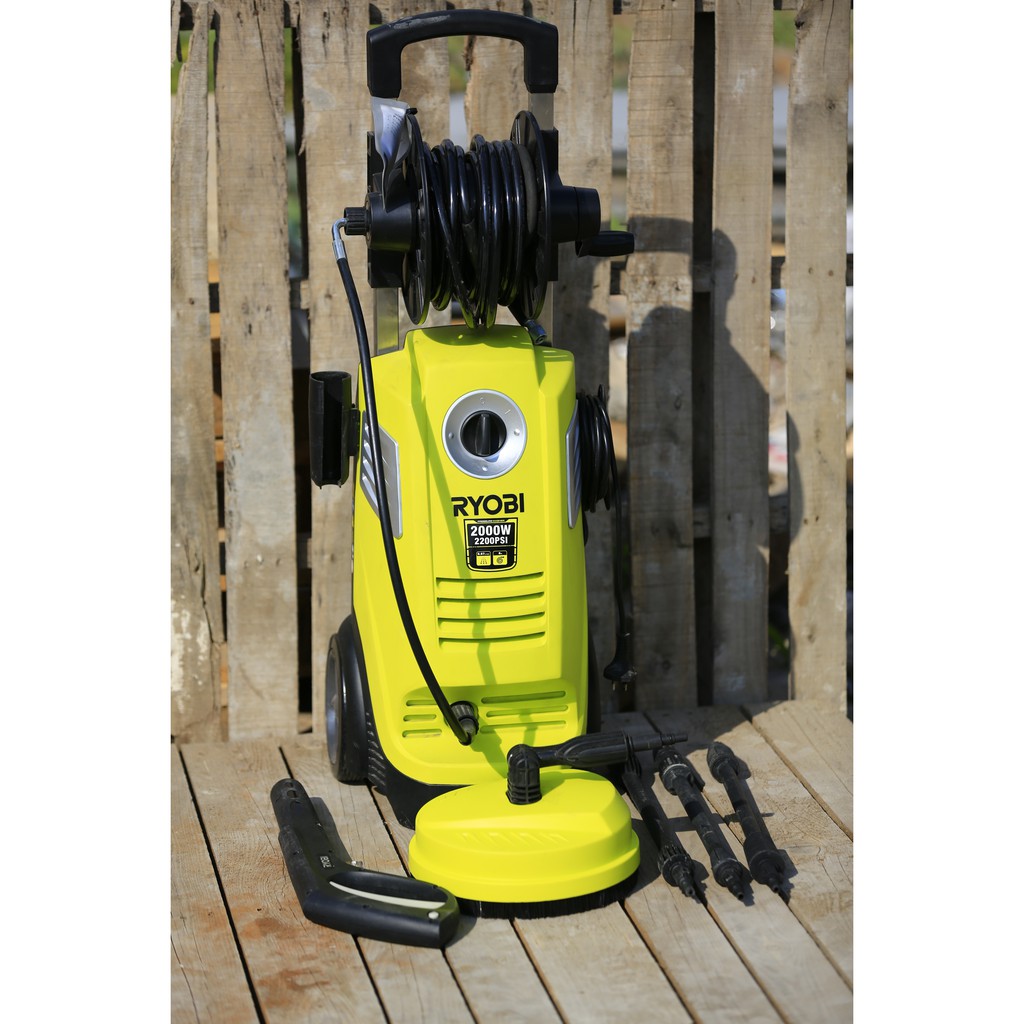 MÁY RỬA XE RYOBI 2000W