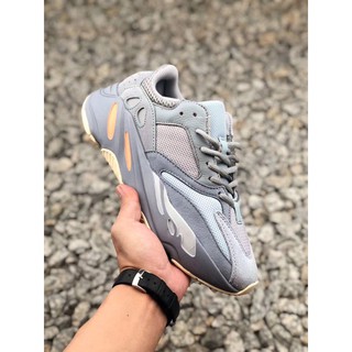 [FULL BOX + VIDEO CẬN CẢNH] Giày Thể Thao 700 inertia