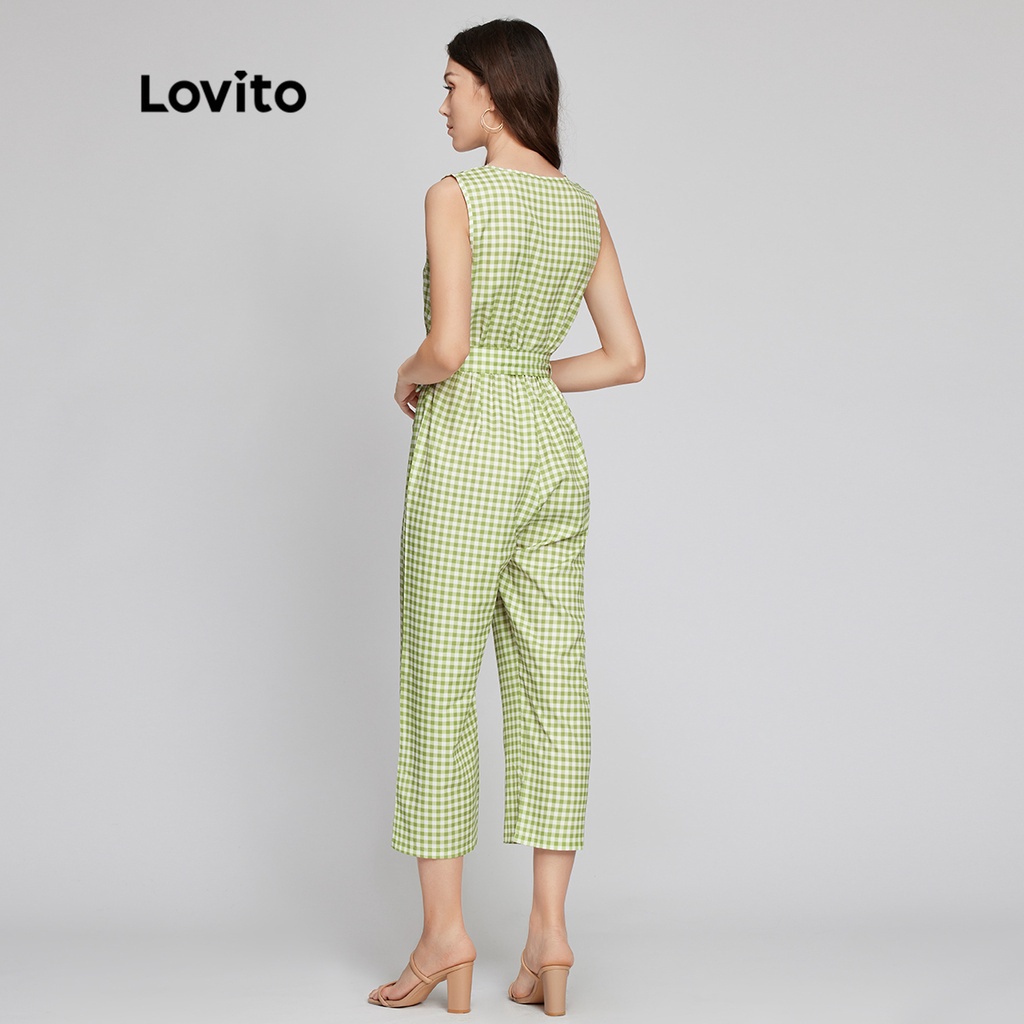 Áo liền quần Lovito phong cách thường ngày sọc ca rô phối thắt lưng tôn dáng không tay ống thẳng L26LD075 (màu xanh lá nhạt)