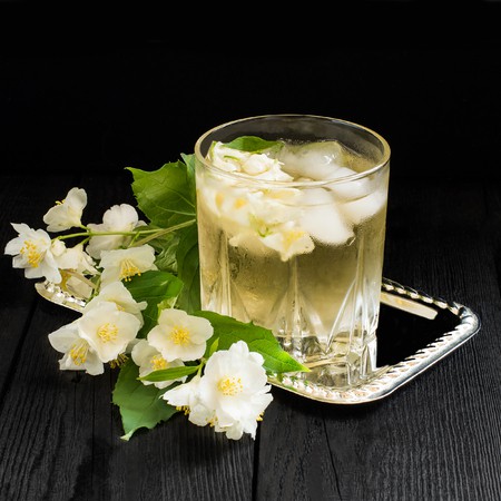 MỘT (01) GÓI TRÀ TÚI LỌC LẺ - TWININGS GREEN TEA JASMINE | BigBuy360 - bigbuy360.vn