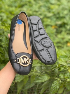 Mk đen da mềm tag vàng