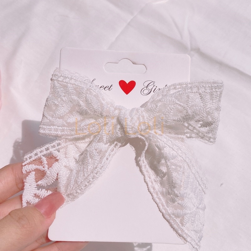 Buộc tóc nơ ren phong cách tiểu thư màu trắng