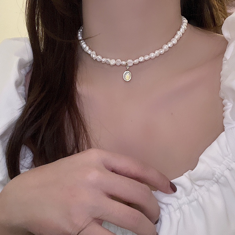 Mặt dây chuyền ngọc trai cổ điển thanh lịch cho phụ nữ Thiết kế cao cấp Thời trang giản dị 100 chiếc vòng cổ cá tính