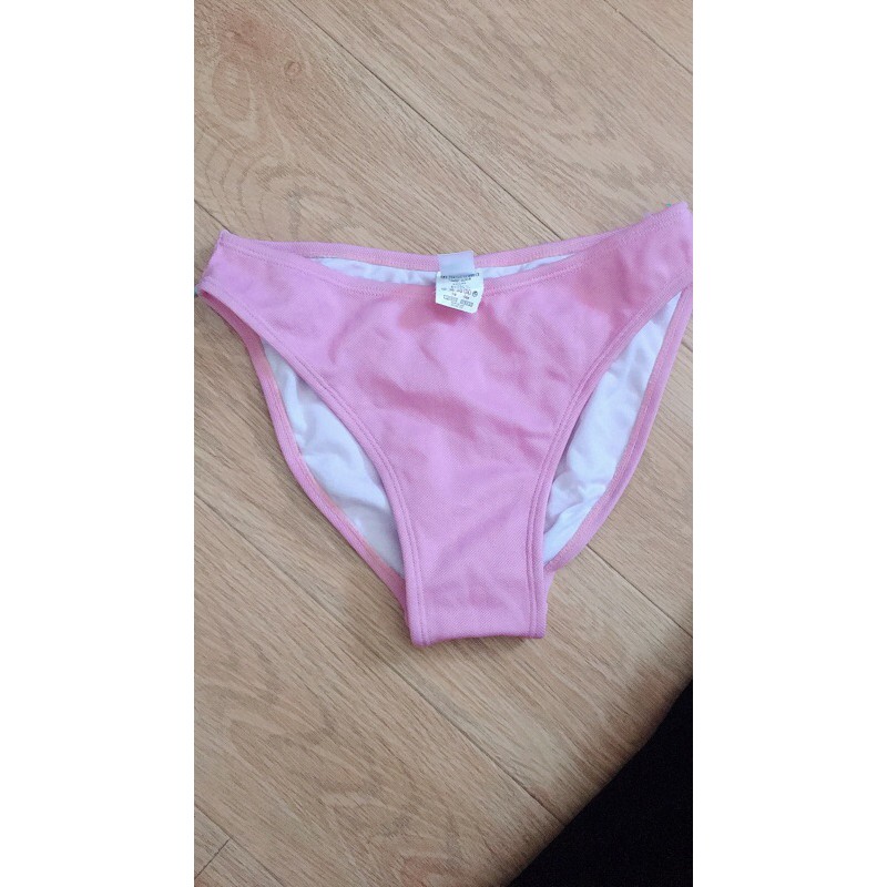 Hàng tặng kèm theo bộ bikini | BigBuy360 - bigbuy360.vn