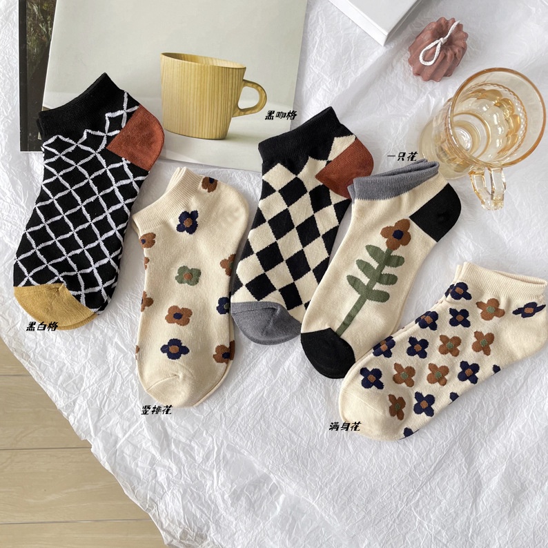 Vớ tất cổ ngăn bông hoa phong cách Boho