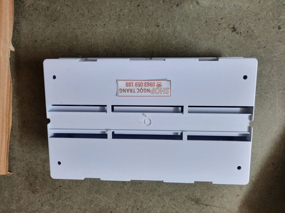 Hộp Đựng Aptomat từ 9 đến 12 - Giá 1 Cái | BigBuy360 - bigbuy360.vn