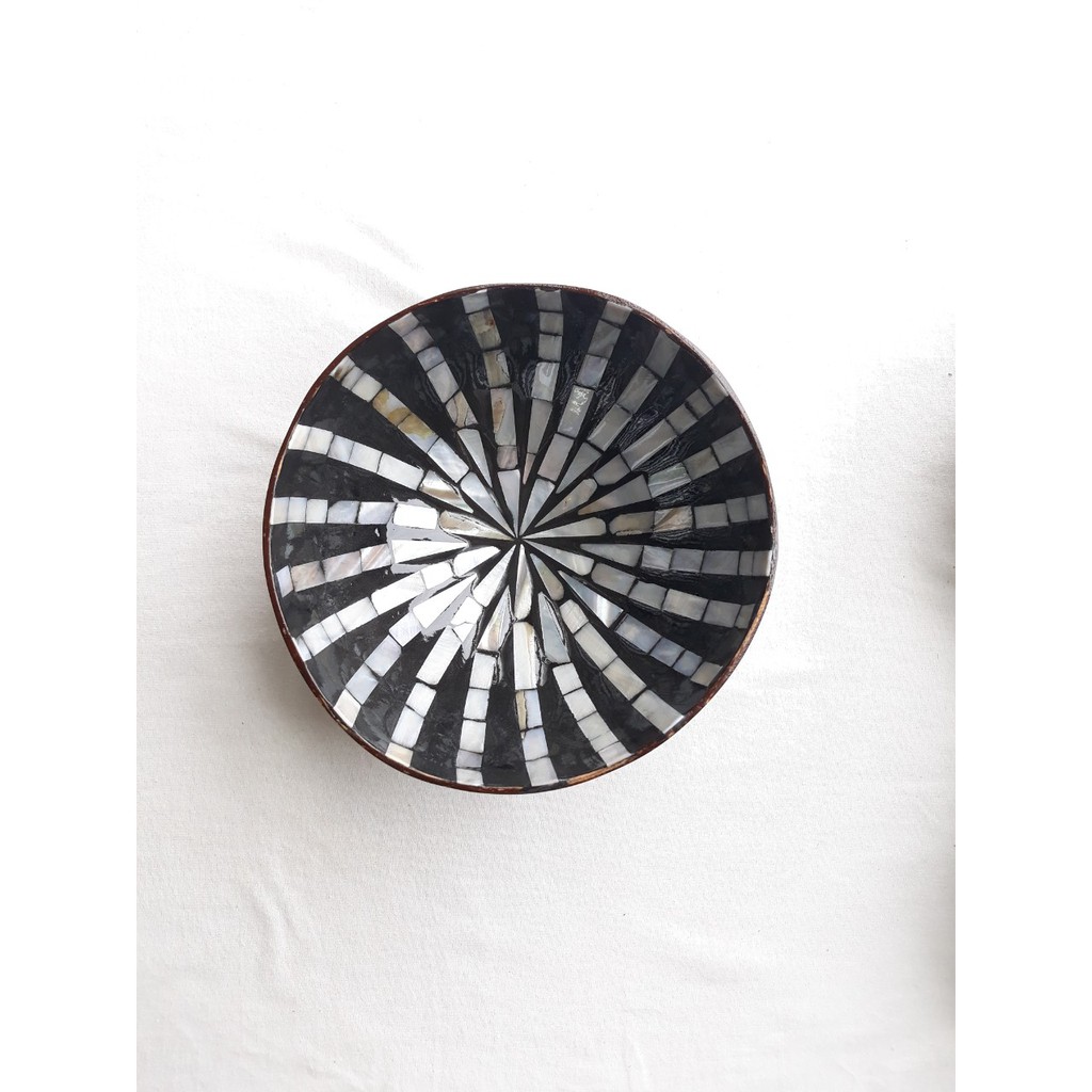 BÁT GÁO DỪA KHẢM TRAI NGHỆ THUẬT, bát dừa ăn salad, bát dừa decor trang trí