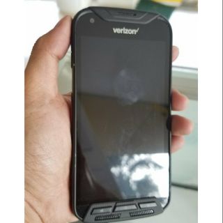 Điện thoại Kyocera DuraForce Pro E6810