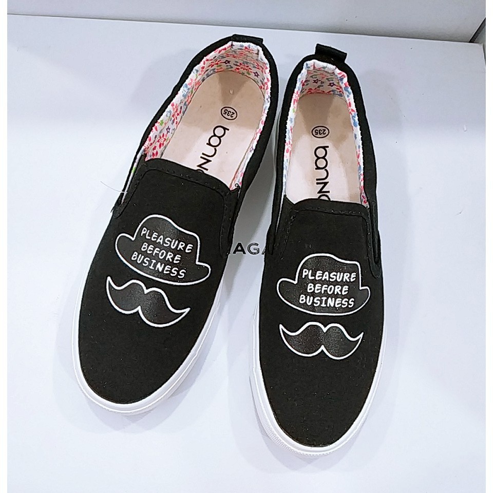 Giày slip on nữ râu cá tính - GTTG24 -  Giày mọi | BigBuy360 - bigbuy360.vn