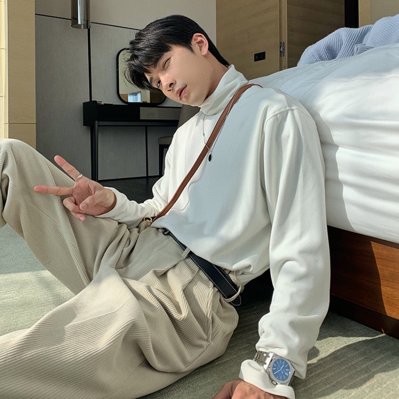 Áo thun tay dài cổ cao dáng rộng màu trơn thời trang thu đông cho nam | BigBuy360 - bigbuy360.vn