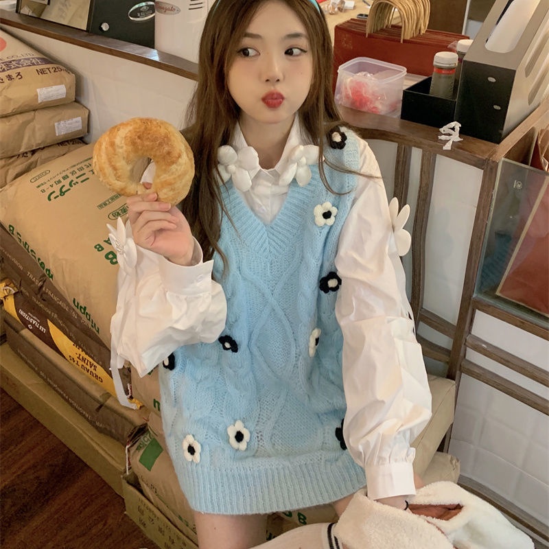 Áo khoác vest dệt kim cổ chữ V thêu hoa thời trang Nhật Bản dễ thương | BigBuy360 - bigbuy360.vn