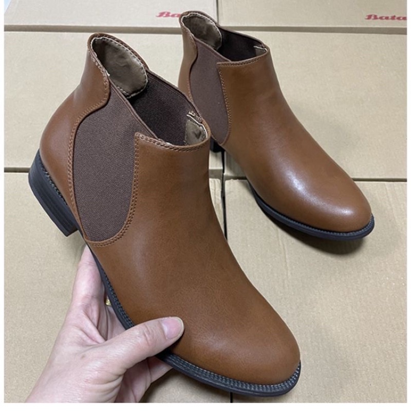 Boot BATA đế thấp tôn dáng