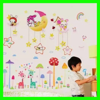 Decal dán tường trăng vàng ghép hươu nấm