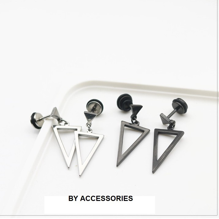 Bông tai titan unisex tam giác ko gỈ UE190301