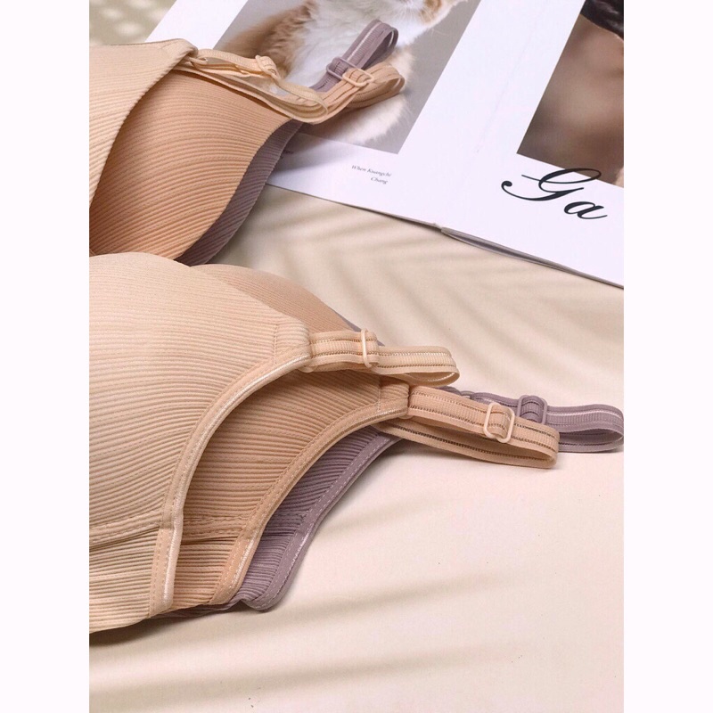 Áo Ngực Bà Bầu,bra áo lót cotton cho con bú và sau sinh không gọng nâng đỡ chống chảy sệ cho mẹ bầu có mở cúc cho bé bú