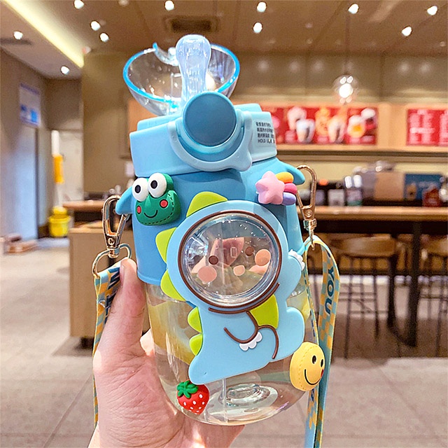 Bình Nước Nhựa 720Ml Họa Tiết Hoạt Hình Dễ Thương Cho Bé