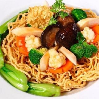 Mì chiên giòn