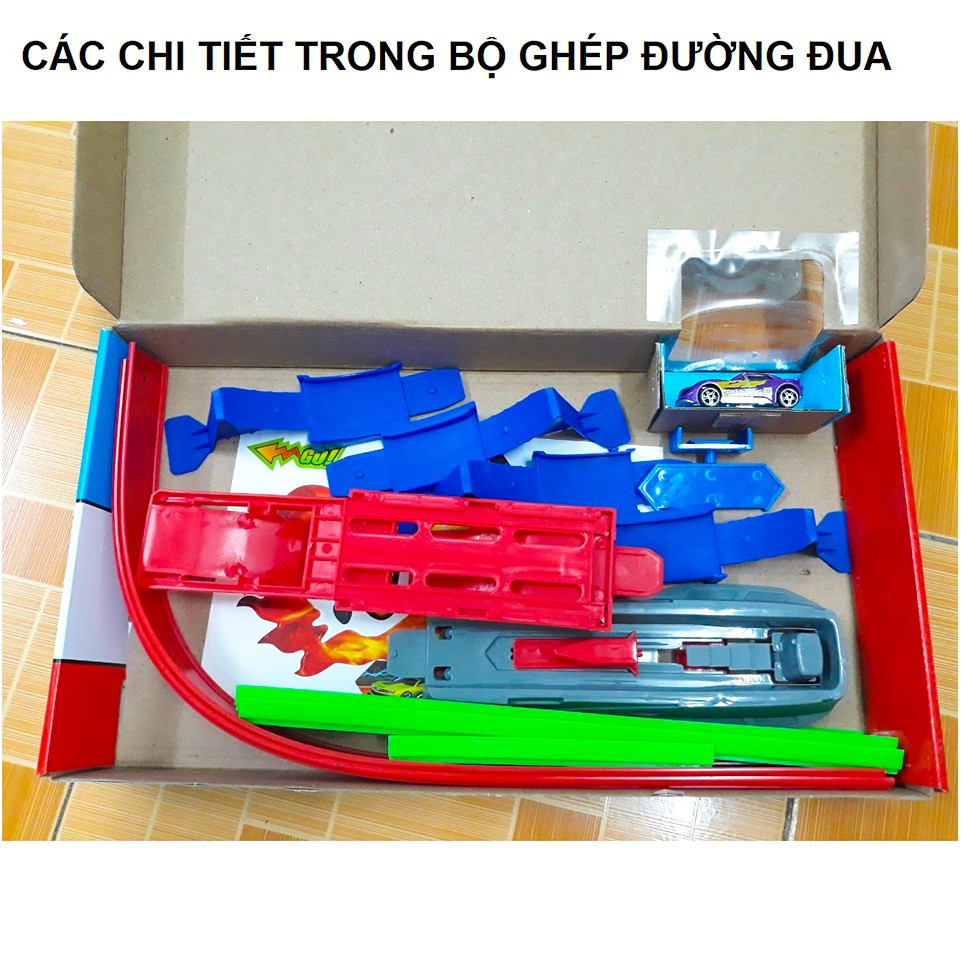 Đồ chơi đường đua hot wheels gồm 1 xe mô hình xe ô tô cho trẻ em