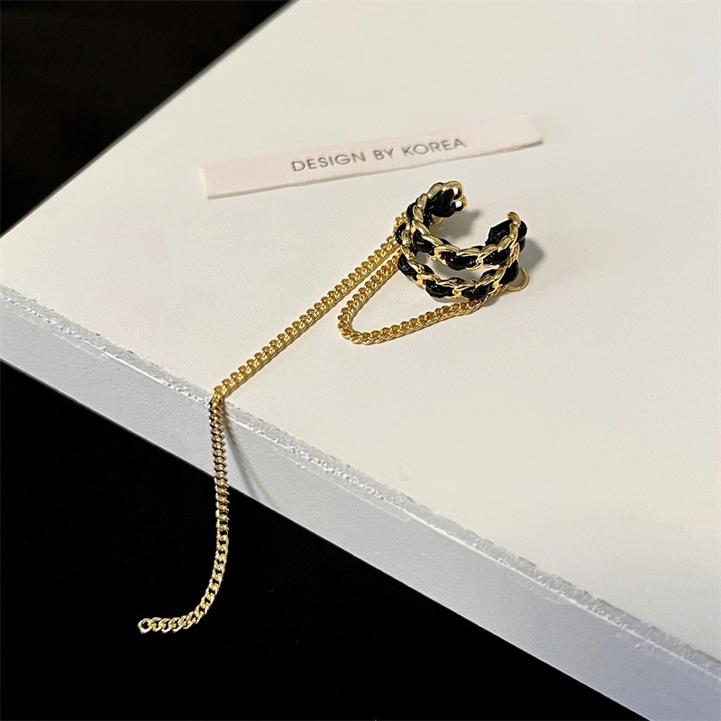 Khuyên tai kẹp vành một bên không bấm lỗ K103 bằng hợp kim mạ vàng dáng dài (1 chiếc)