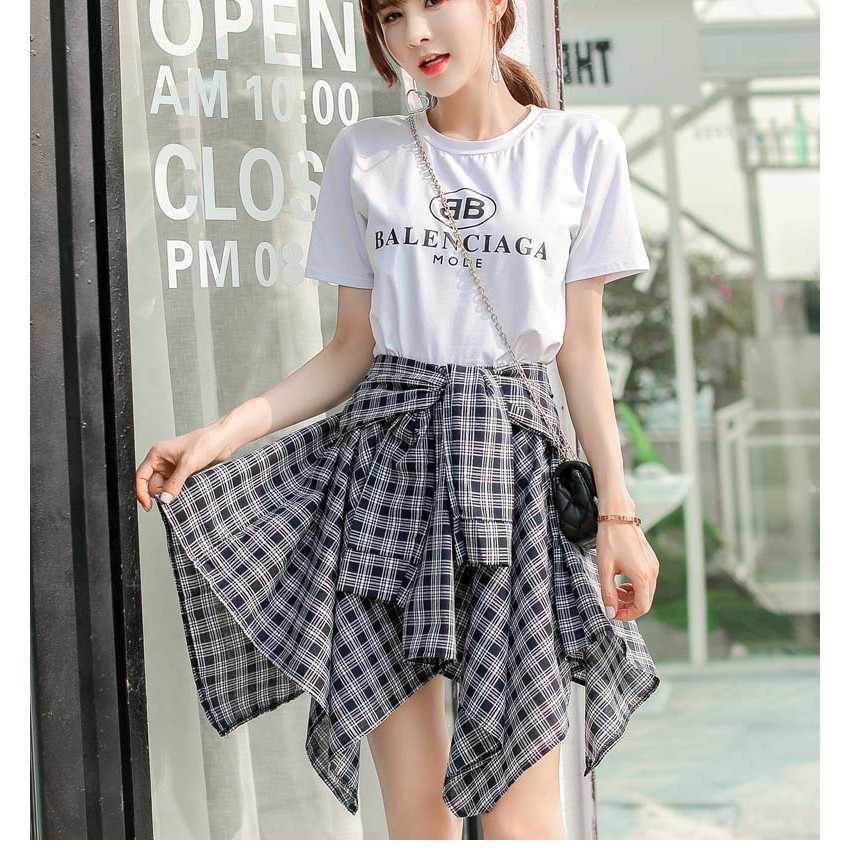 Chân váy họa tiết ca rô phong cách trẻ trung năng động dành cho nữ | BigBuy360 - bigbuy360.vn