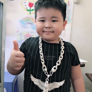 Mặt đại bàng bạc