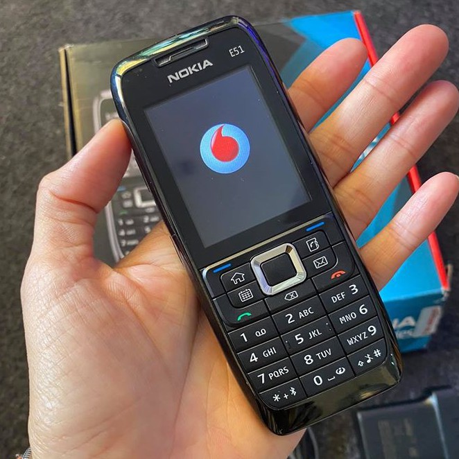 ĐIỆN THOẠI NOKIA E51 ZIN FULLBOX CHÍNH HÃNG