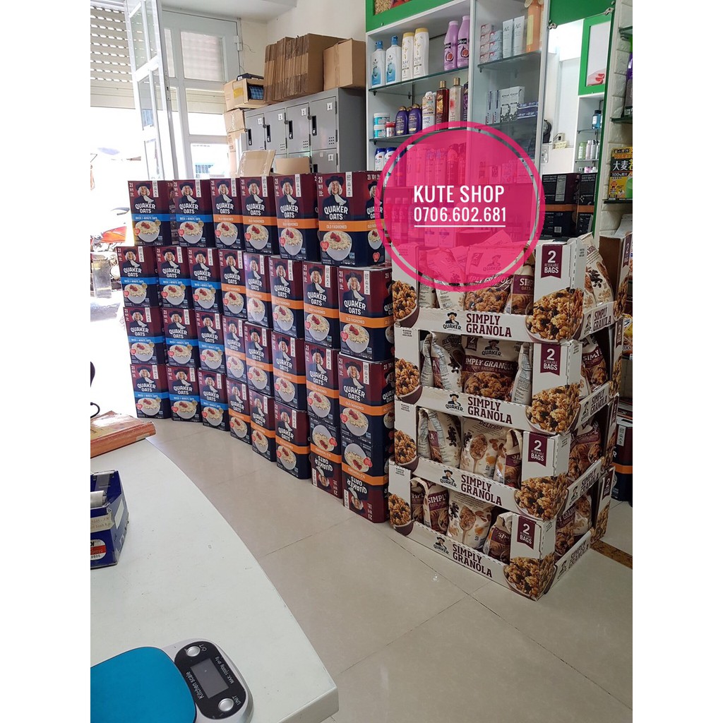 [Nguyên thùng 4.5kg] Yến mạch nguyên hạt cán dẹp Quaker Oats Old Fashioned nguyên thùng 4.5kg | BigBuy360 - bigbuy360.vn