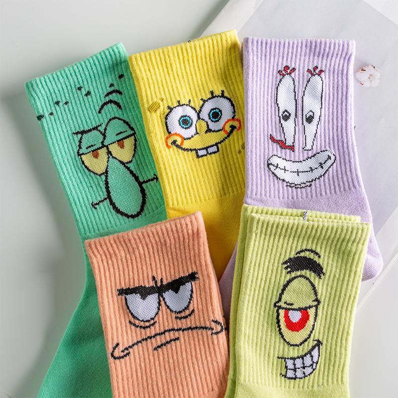 Đôi vớ thể thao ống cai in họa tiết hoạt hình Spongebob dễ thương vui nhộn thời trang thu đông dành cho nữ