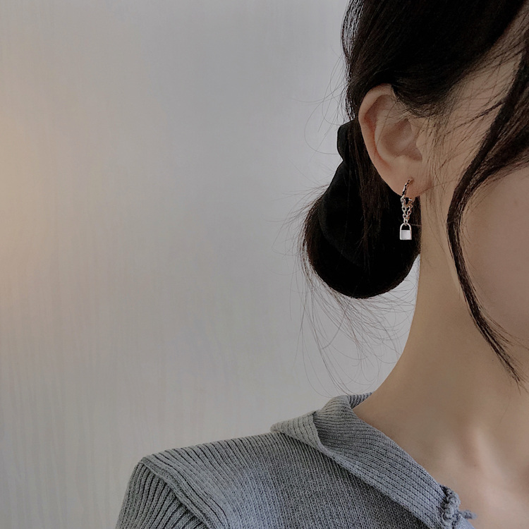 Khuyên Tai Hình Ổ Khóa Độc Đáo Cá Tính Phong Cách Hiphop