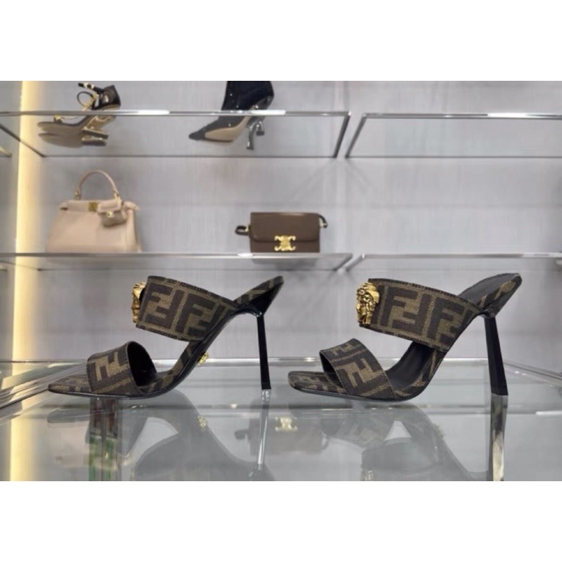 GUỐC VERSACE CAO CẤP