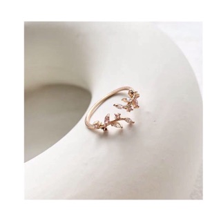 “SPRING” RING | Nhẫn rose gold đính đá sang trọng