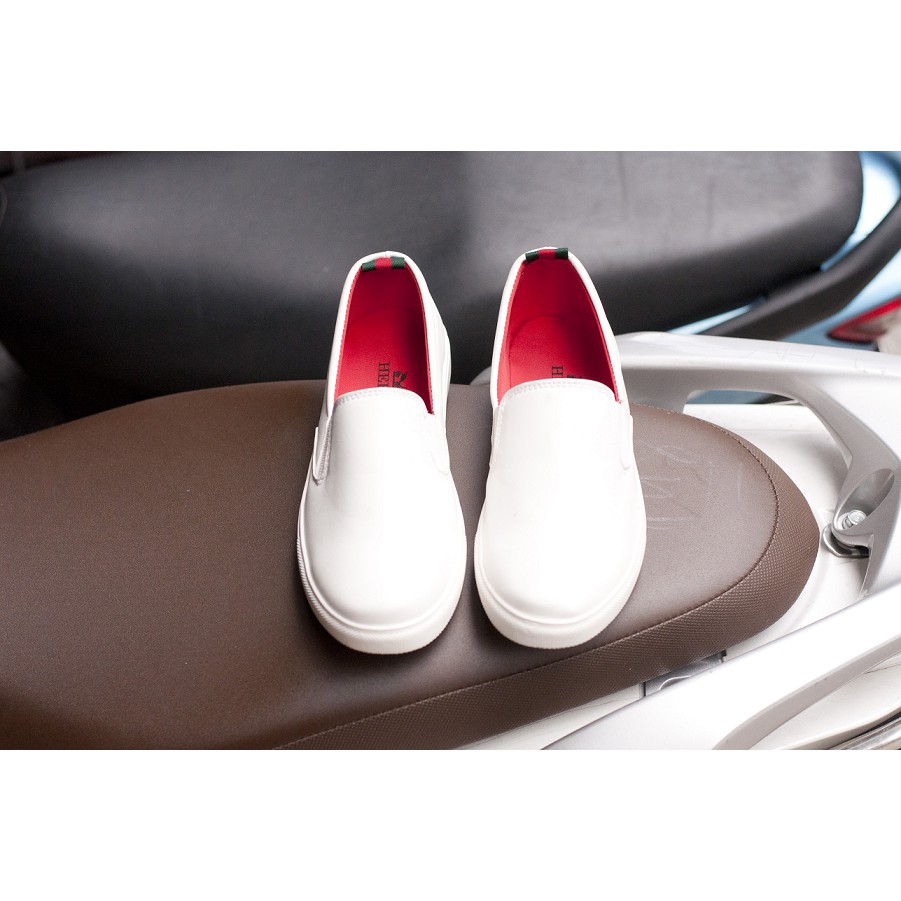Giày Slip On Nam Aroti Đế Khâu Chắc Chắn Phong Cách Đơn Giản Màu Trắng - M498-TRANG +L-TRANG | BigBuy360 - bigbuy360.vn