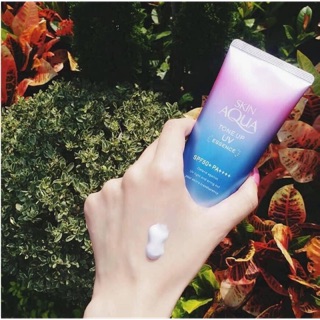 KEM CHỐNG NẮNG NÂNG TONE SKIN AQUA TONE UP