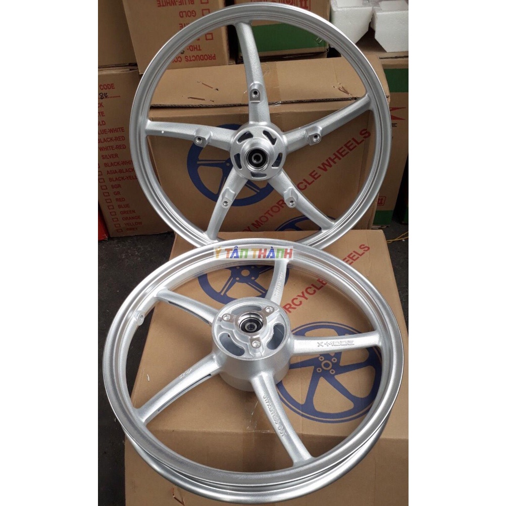 mâm 5 cây dùng cho xe raider fi màu bạc  MS 8651
