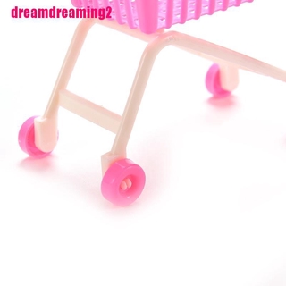 1 Búp Bê Barbie Mua Sắm