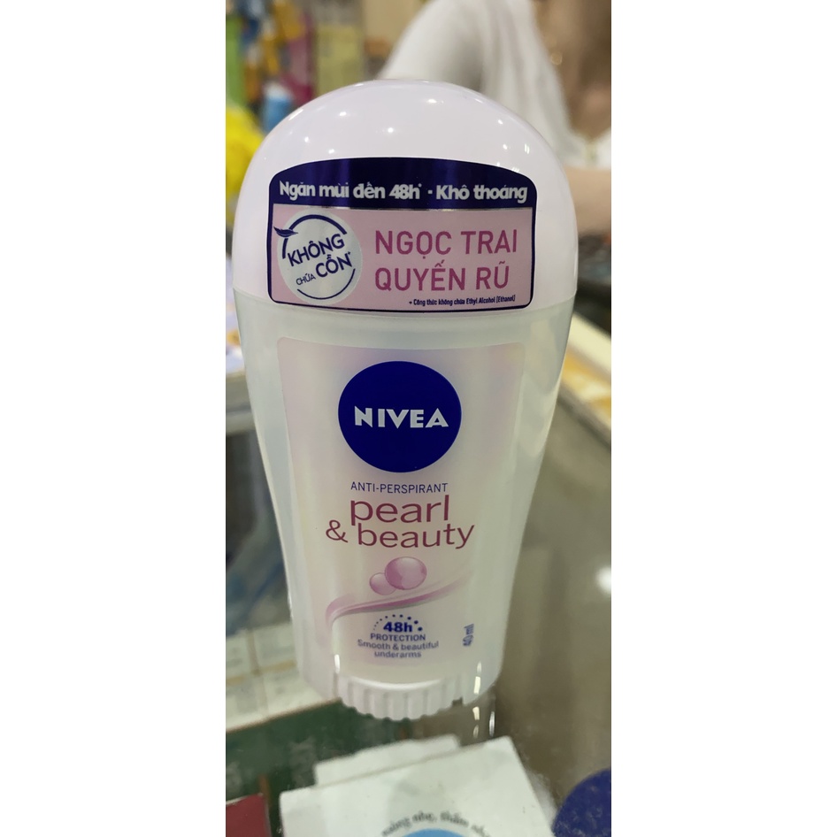 Lăn khử mùi Nivea NỮ