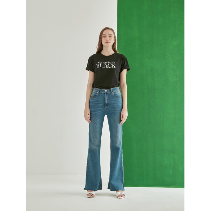 COCO SIN - Áo Thun Đen Cổ Tròn Phom Basic In Logo Not So Basic
